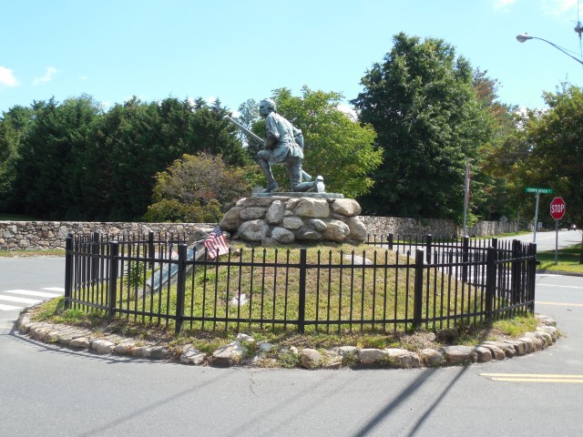 1.1.4 Minute Man Monument, Daniel. A. Webster, 1910, Westport, CT. Site before planning.