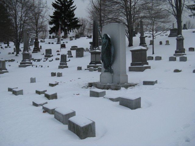1.1.9 Rodgers Memorial, Harriet Frishmuth, 1927, Forest Lawn Cemetery, Buffalo, NY.  Planning overview of the monument and markers.