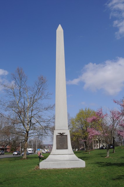 6.2.39 WWI Monument  Middletown, CT. Overview of granite obelisk and bronze plaque.