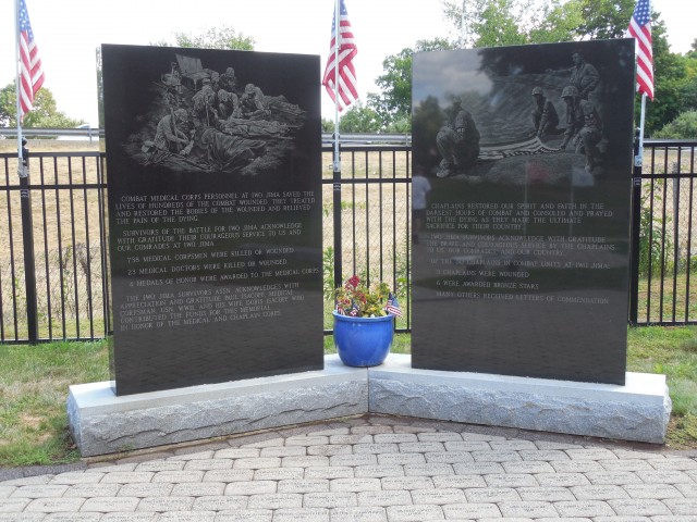 9.5.20  National Iwo Jima Memorial, Petrovics, 1995, New Britain, CT. Monument overview.