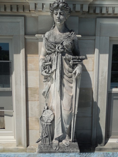 9.9.17 Marston Muses, 1900, Iowa State University, Ames. Civil. Front overview of the sculpture.