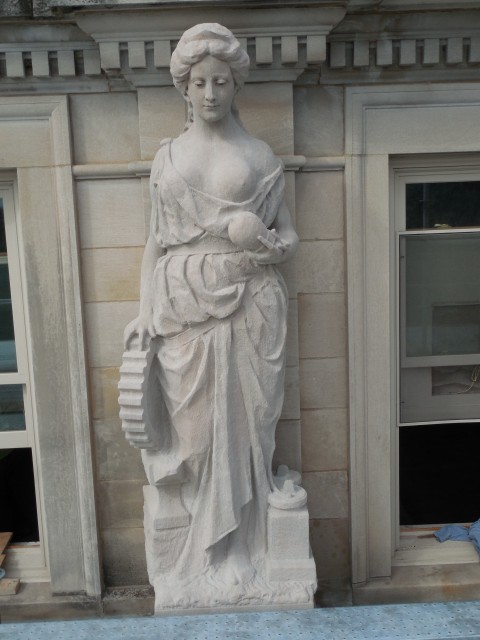 9.9.20 Marston Muses, 1900, Iowa State University, Ames.  Mechanical. Front overview of the sculpture.